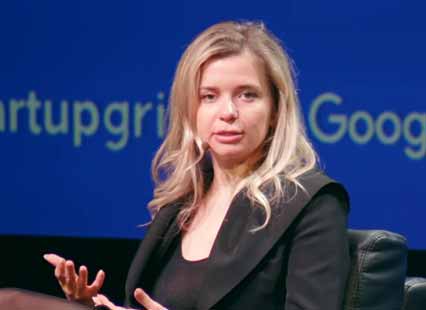 Foto: YouTube/ Startup Grind, YouTube/ Giving Back Is Dead